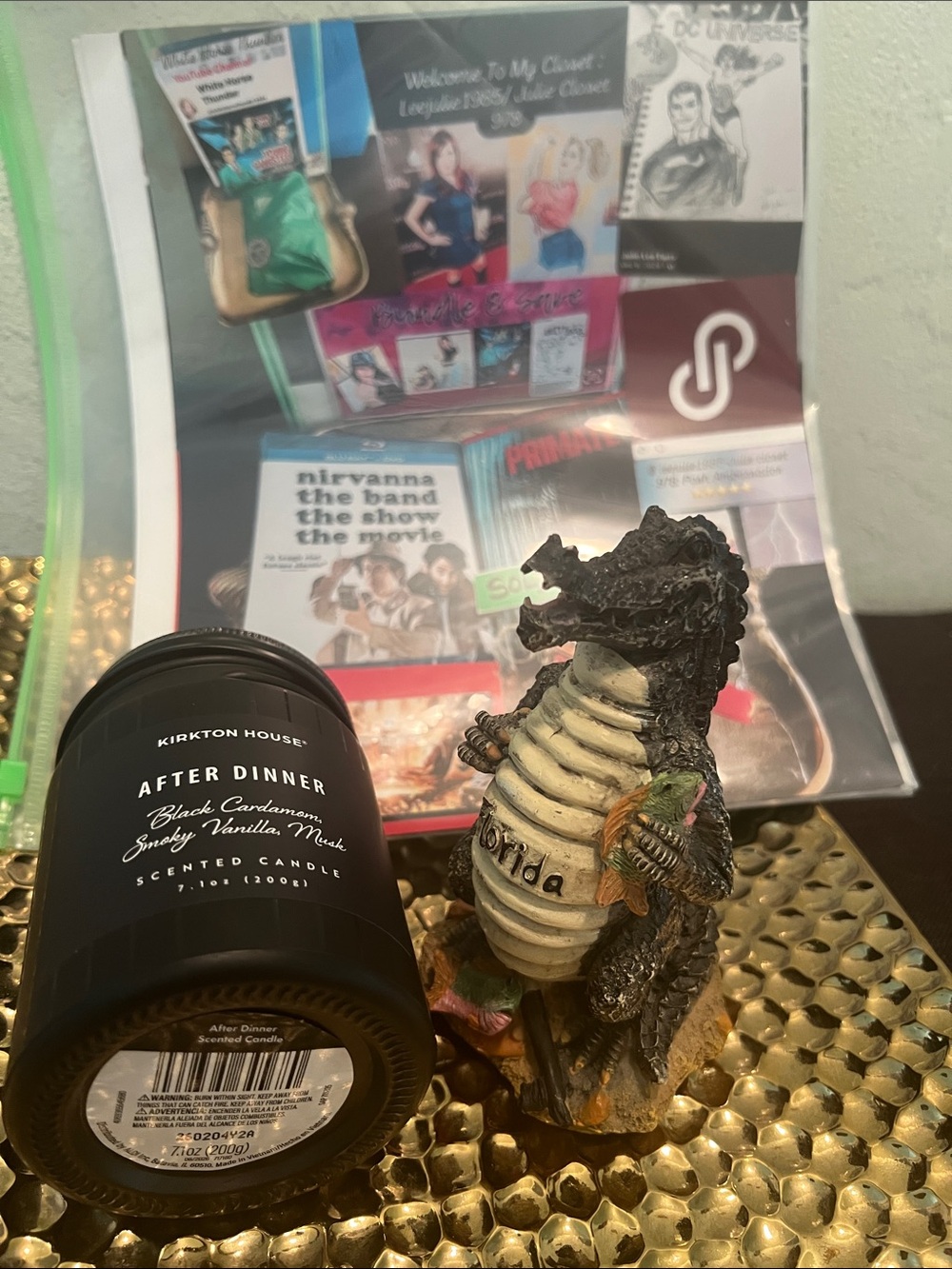 #2345*”3x4”Florida Alligator Figurine with Decorative Black Jar Candle - Picture 5 of 17
